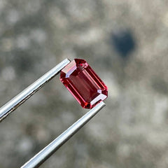 1.00 Carats Pinkish Red Spinel Stone