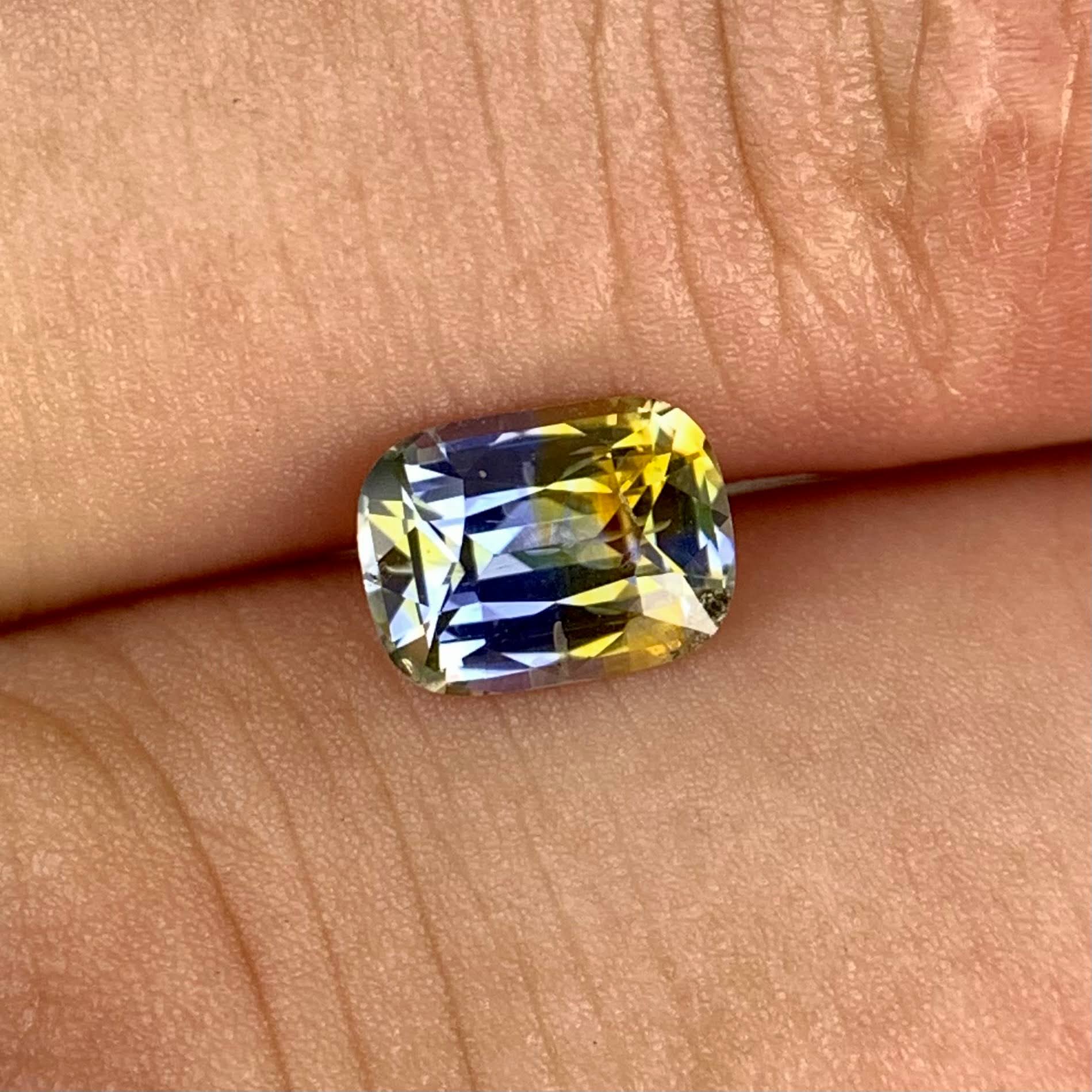 1-06-carats-bicolor-parti-sapphire-cushion-faceted-sri-lankan-gemstone