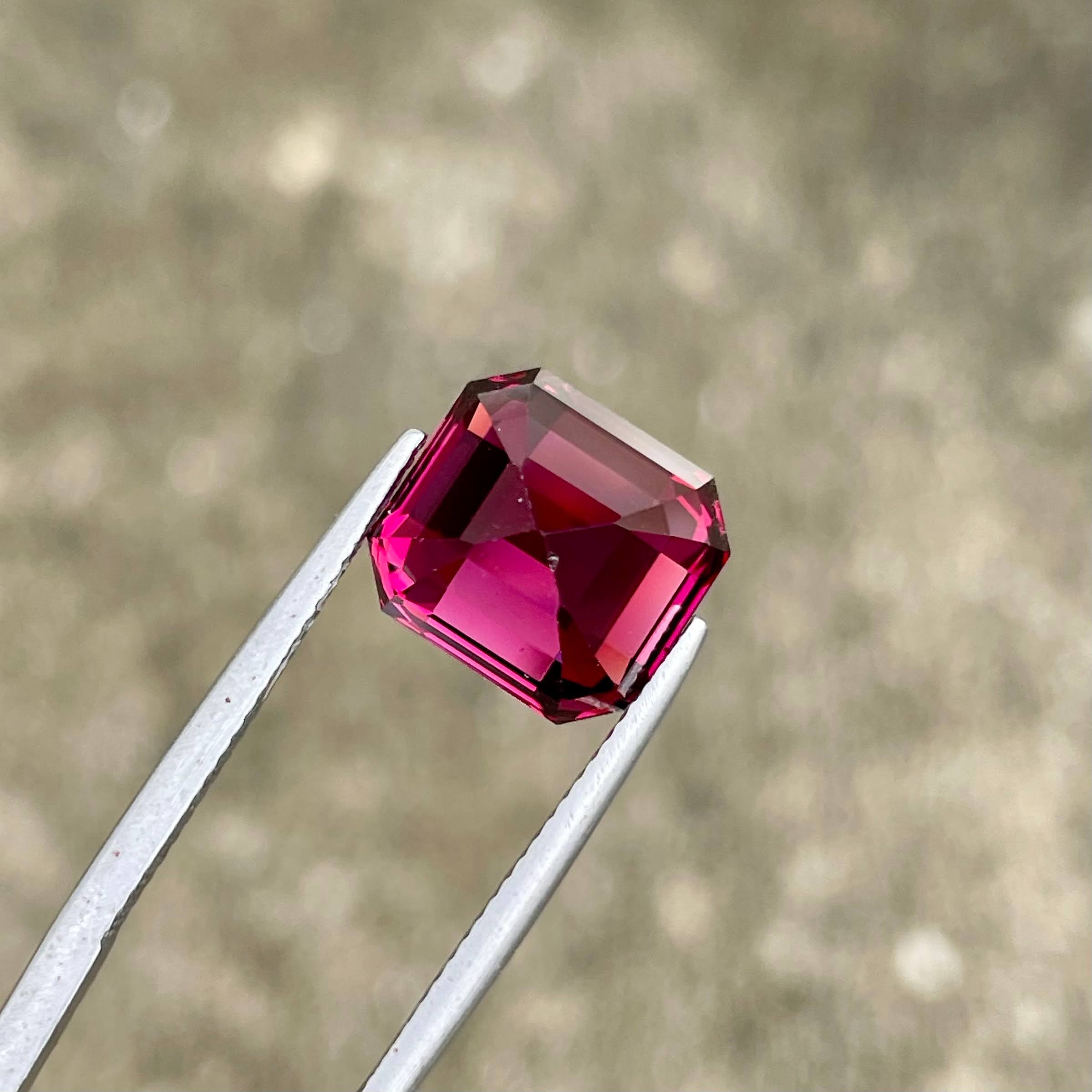 10.12ct Fine Red Garnet