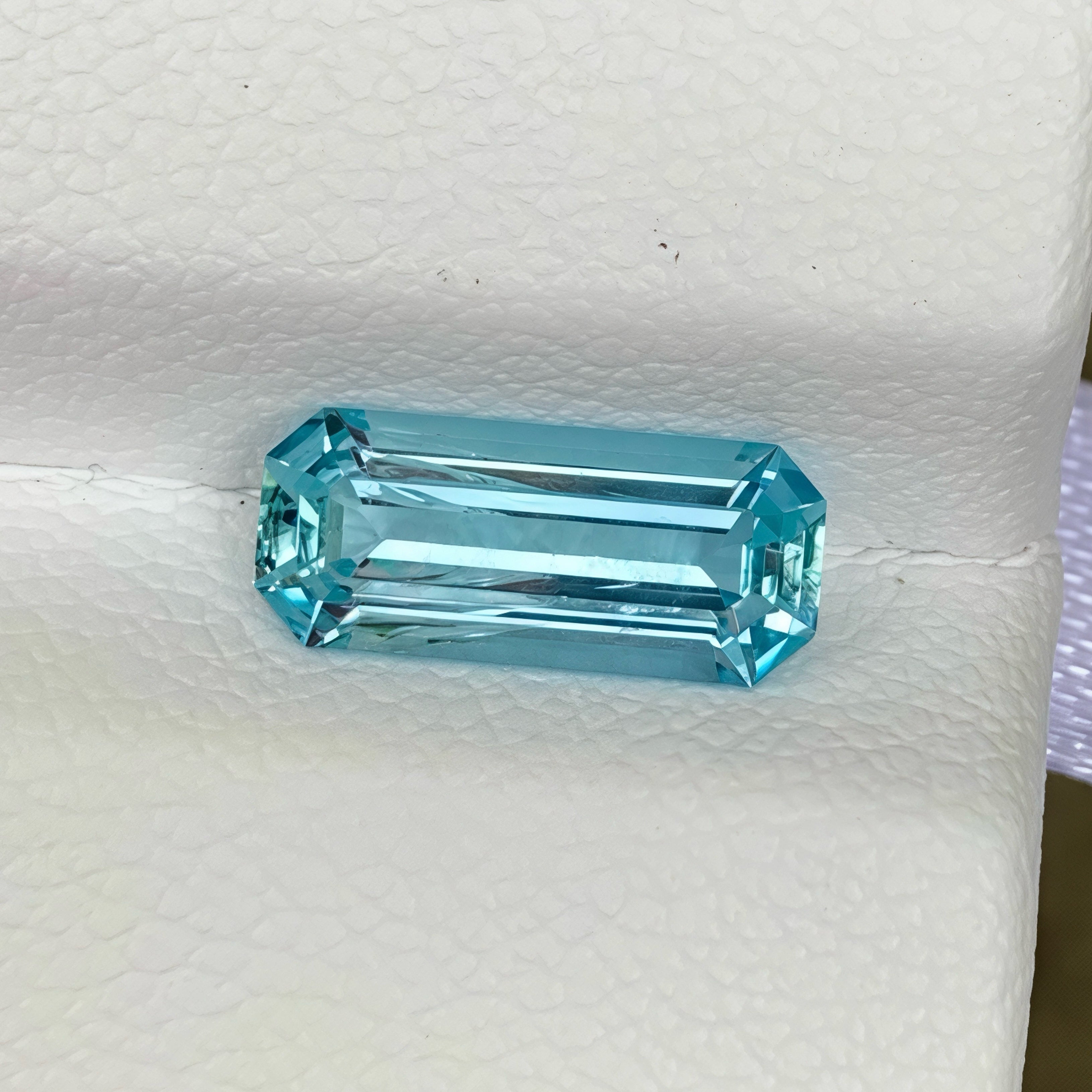 deep-ocean-blue-nigerian-aquamarine-1-47ct-si-octagon-emerald-cut