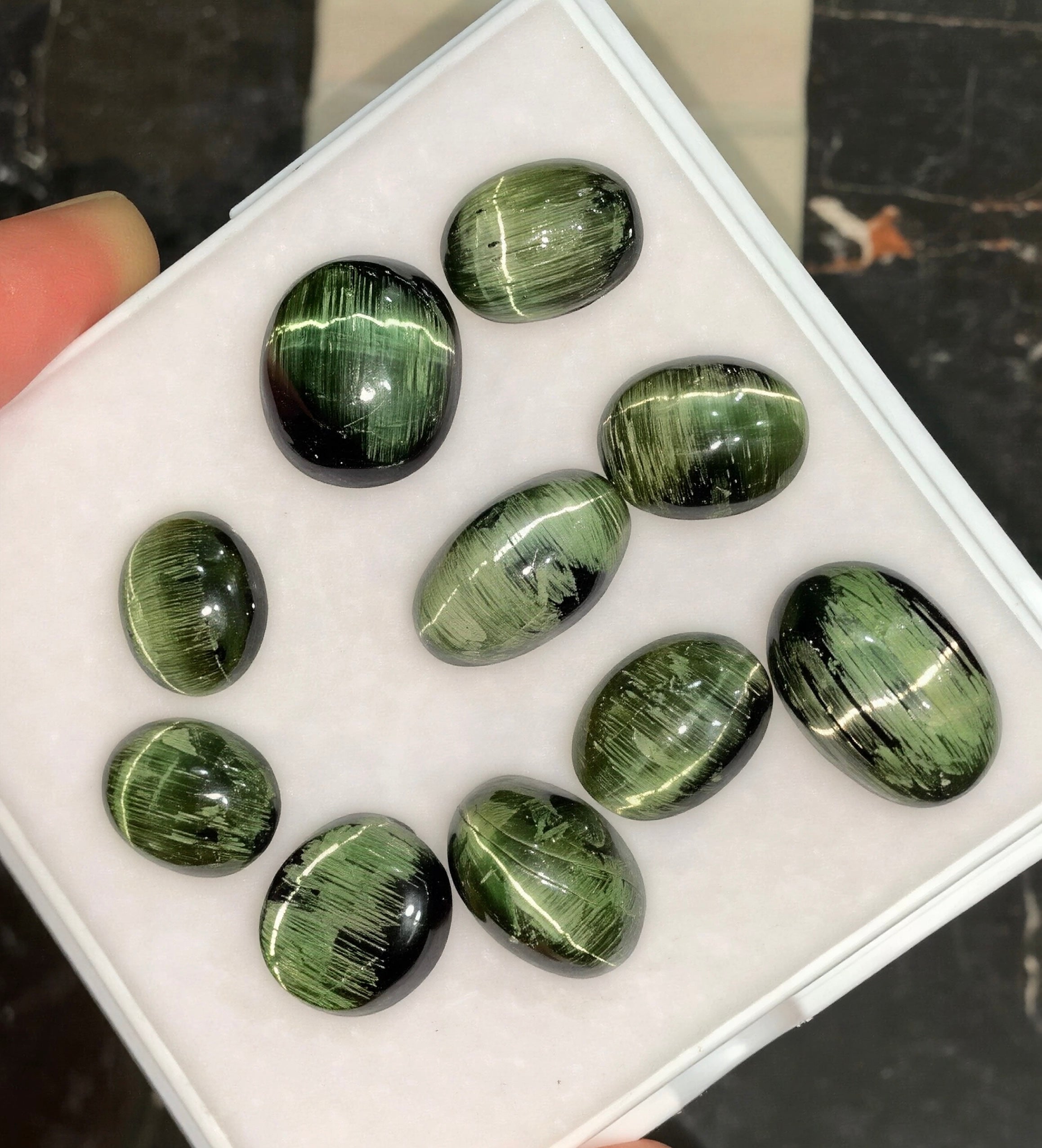 47ct-forest-green-cats-eye-tourmaline-batch-afghanistan