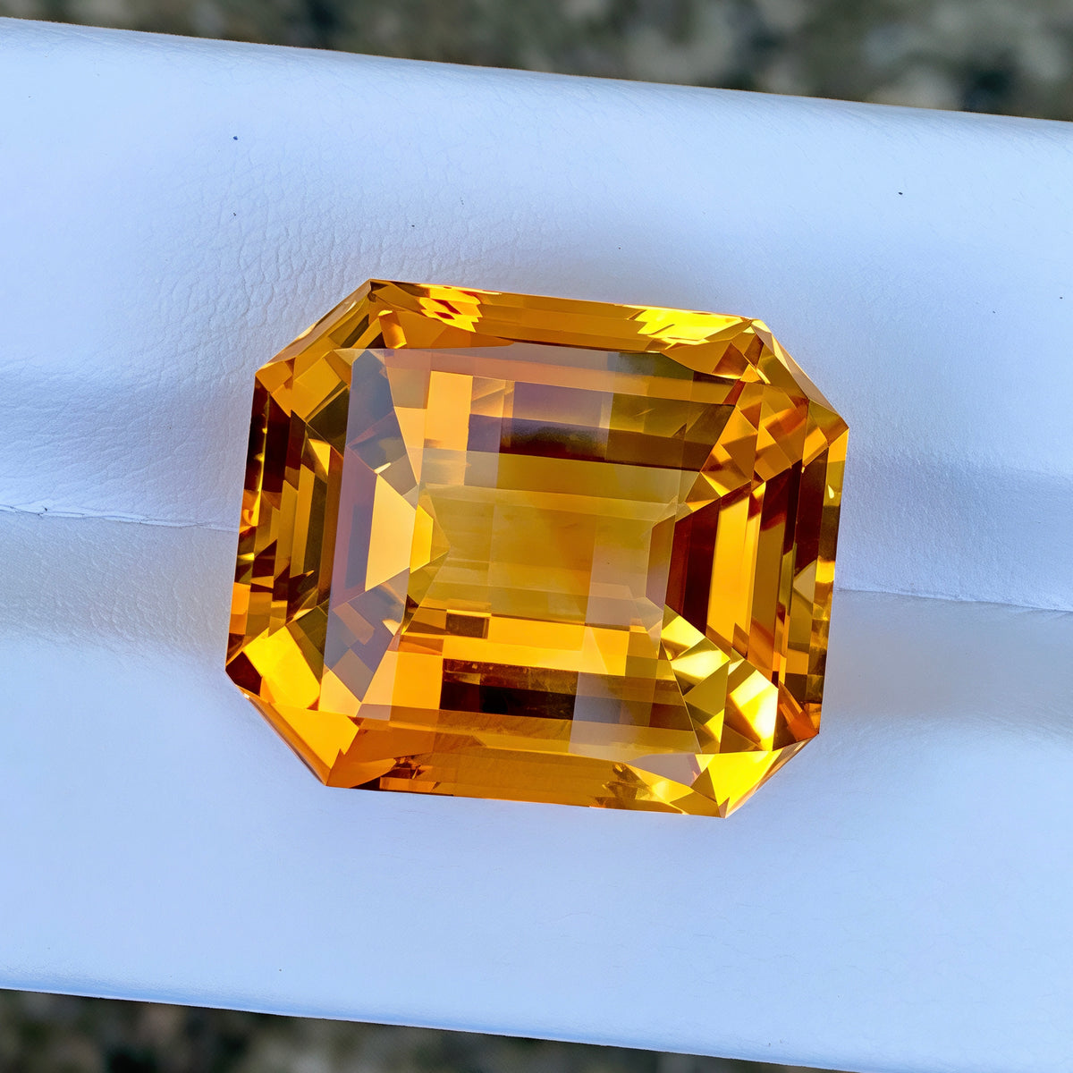natural-brazilian-citrine-25-98ct-octagon-pixel-bar-cut
