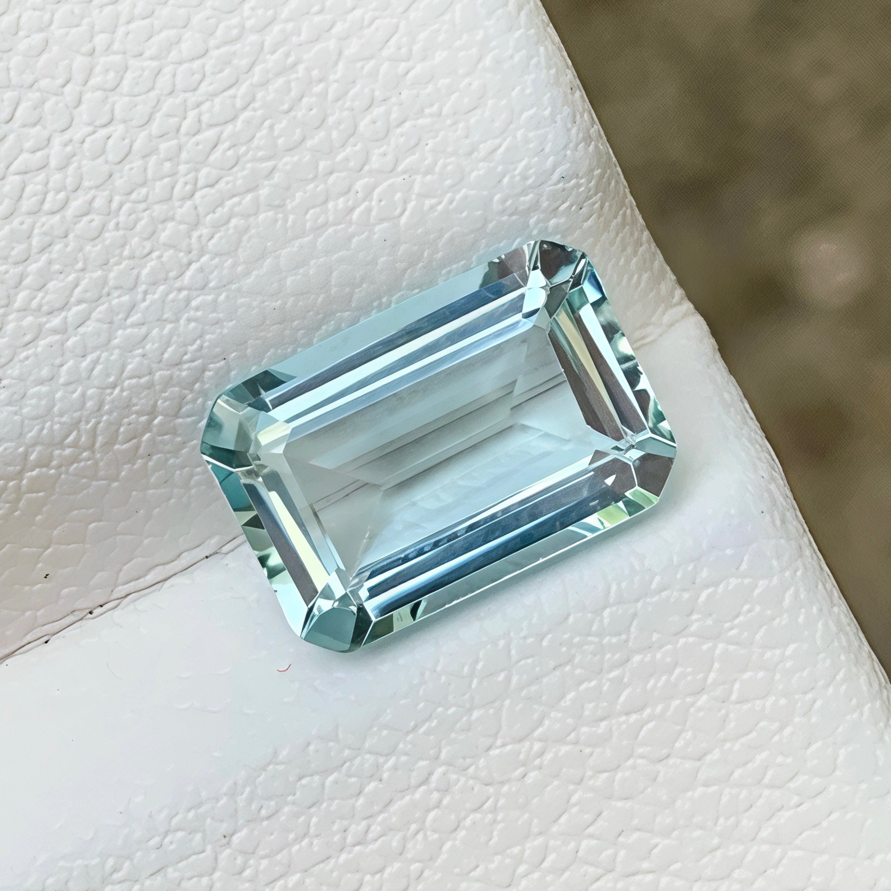 2.45ct Light Blue Aquamarine Emerald