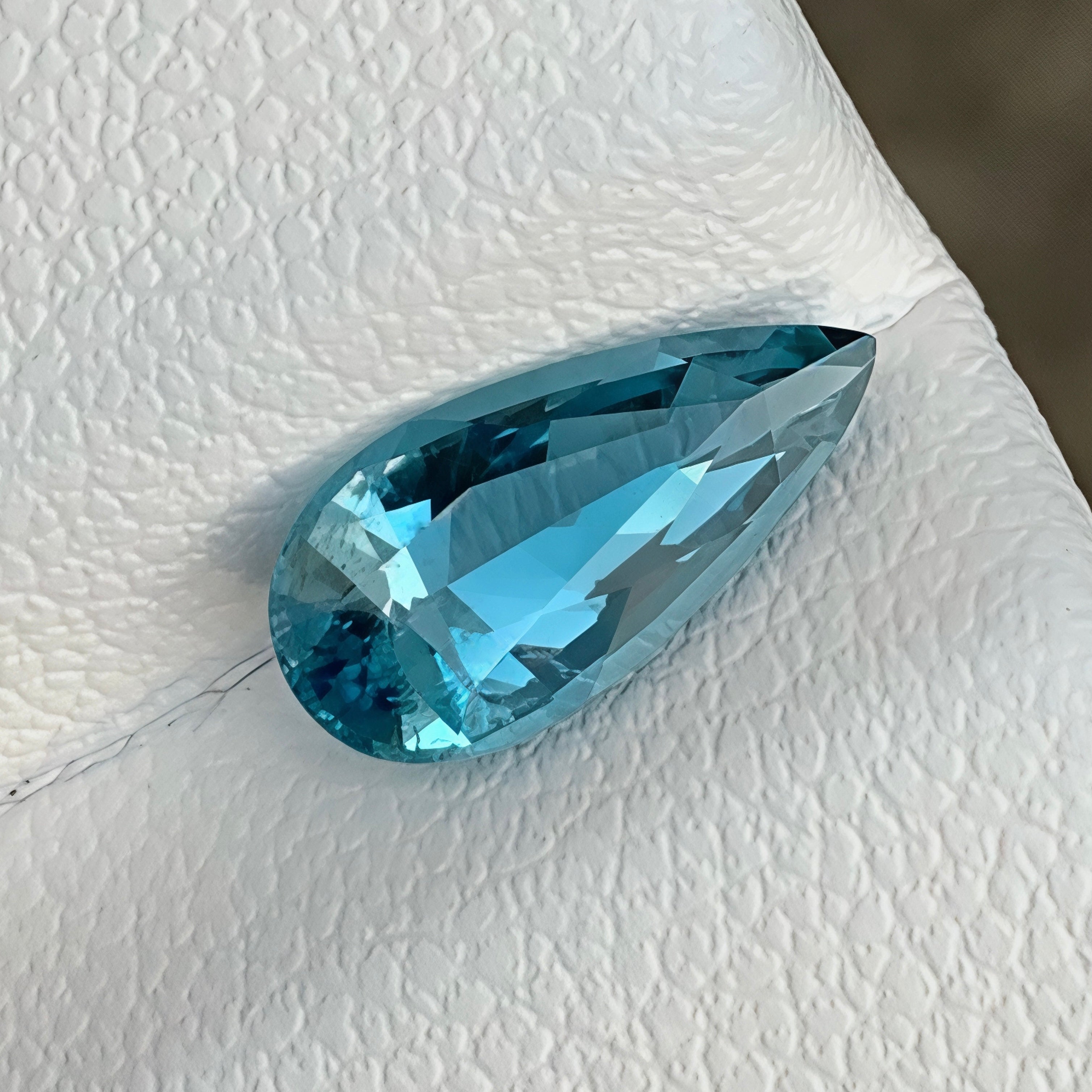1.02ct Intense Blue Aquamarine Pear Cut