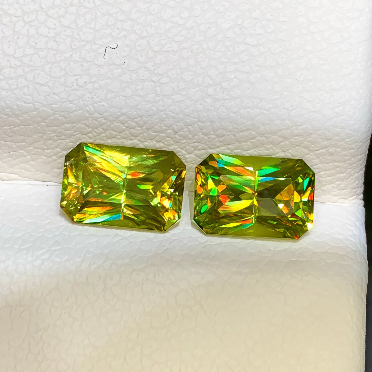 2.60ct Fire Rainbow Sphene Pair