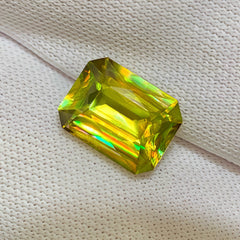 3.37ct Rainbow Sphene Radiant Cut