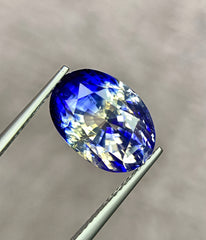 10.04ct Bicolor Parti Sapphire Oval Cut