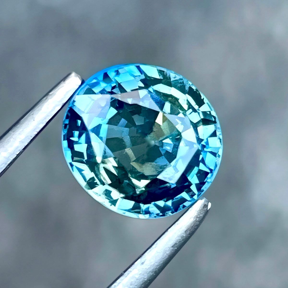 1.02ct Untreated Teal Sapphire Oval Faceted