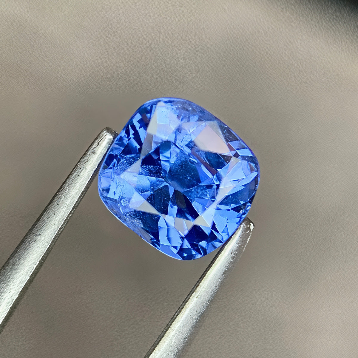 1.05 Ct Certified Neon Cobalt Blue Spinel 