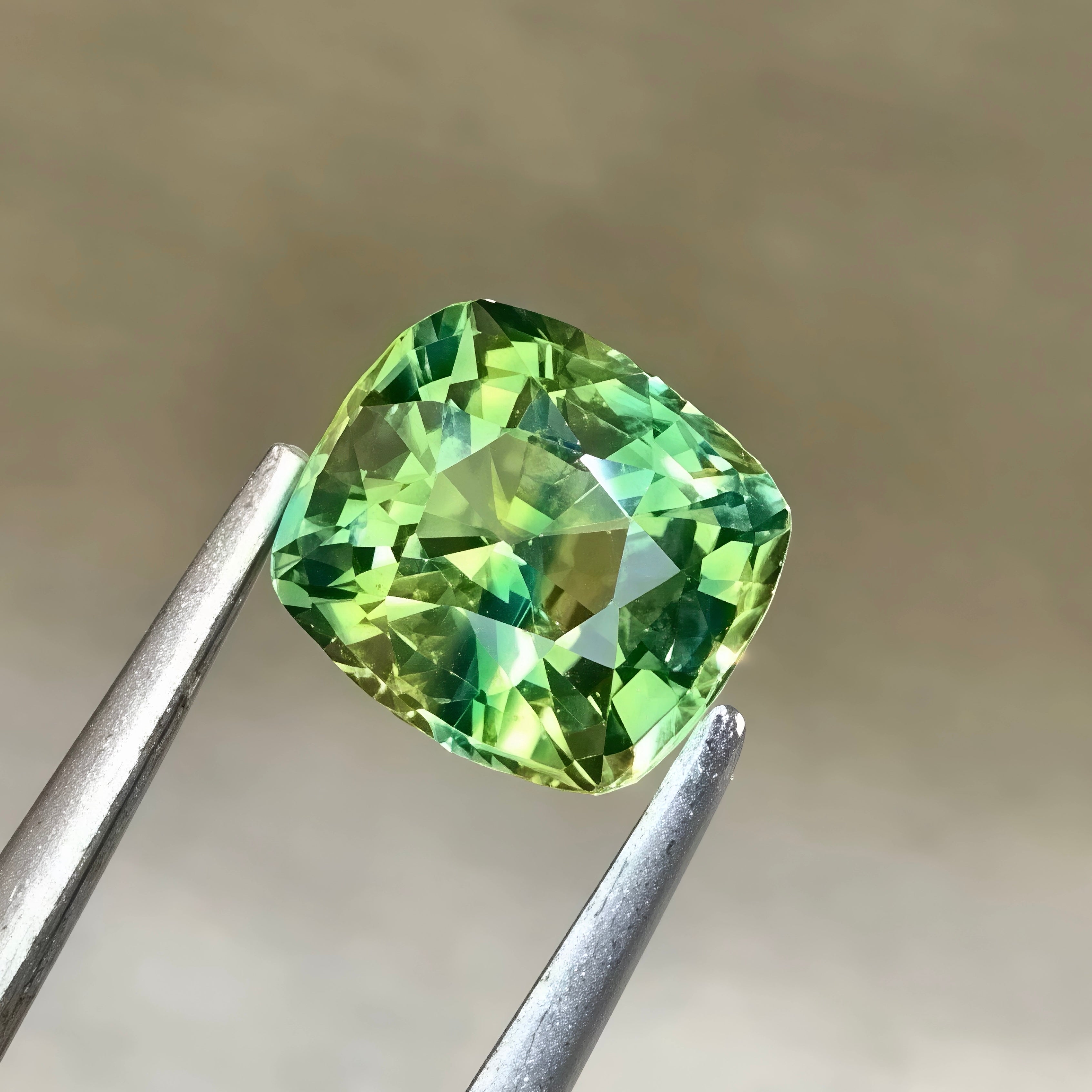 natural-teal-sapphire-1-30ct-madagascar-cushion