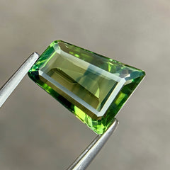 1.80 Ct Parti Sapphire Irregular Shape