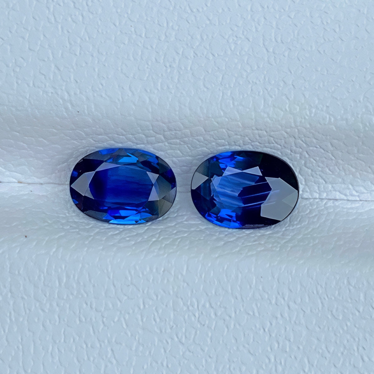 1.52Ct Blue Sapphire Pair