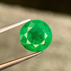 rich-green-emerald-1-88ct-zambia