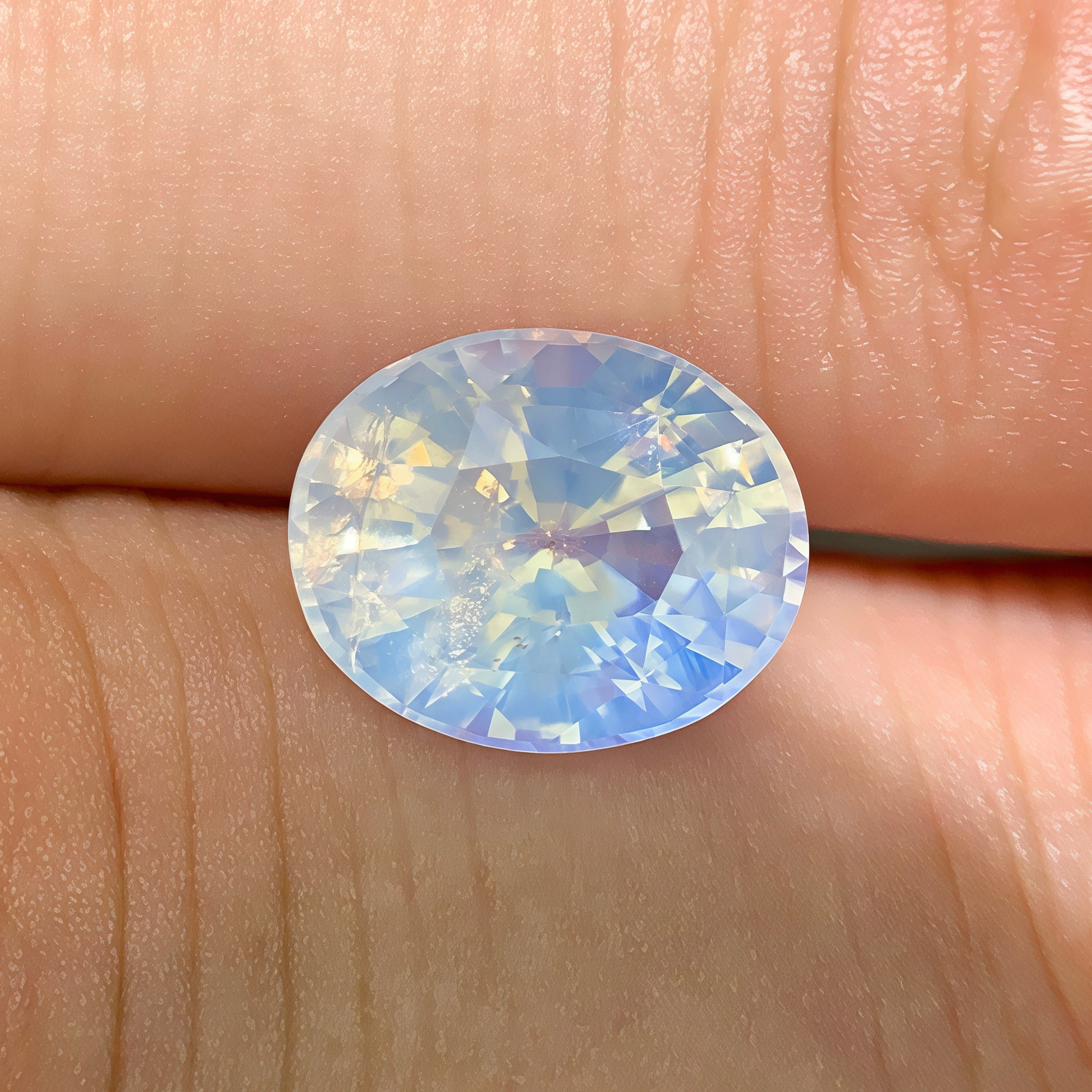 opalescent-sapphire-4-14ct-sri-lanka