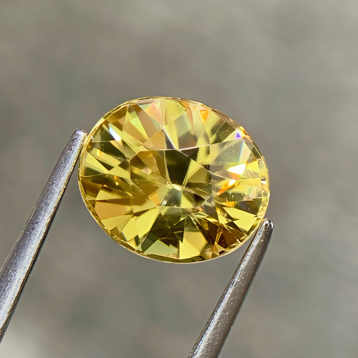 bright-yellow-zircon-2-91ct-madagascar