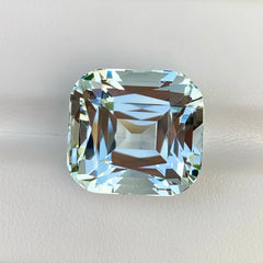 sea-blue-aquamarine-17-21ct-pakistan
