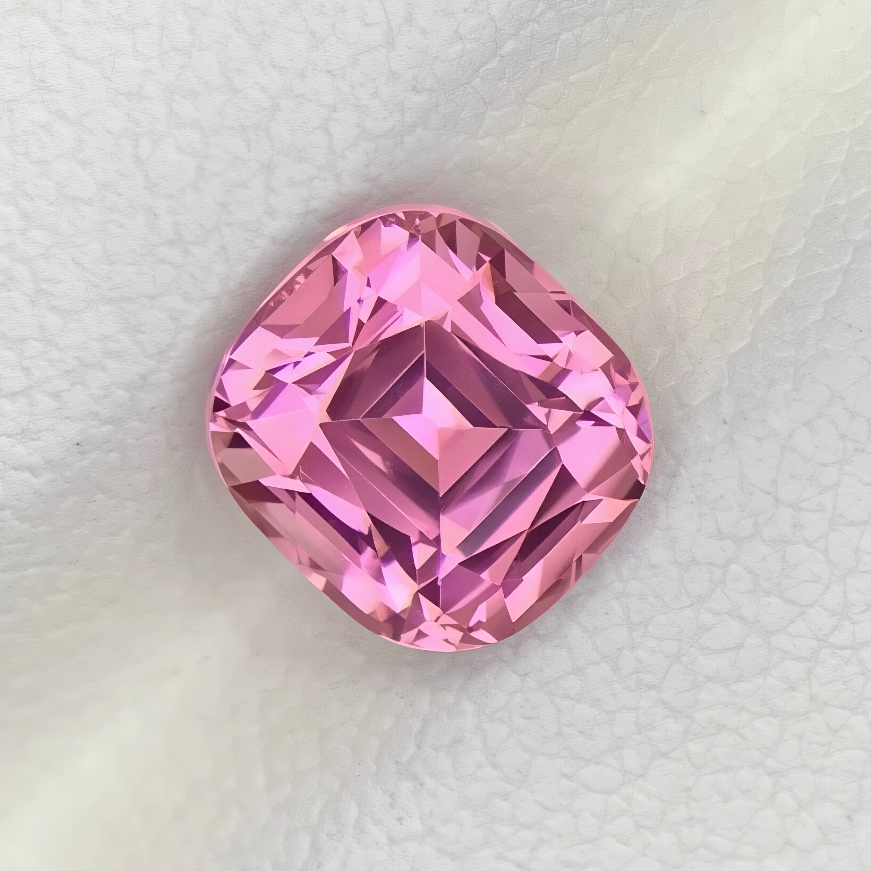 afghan-bubblegum-tourmaline-2-45ct