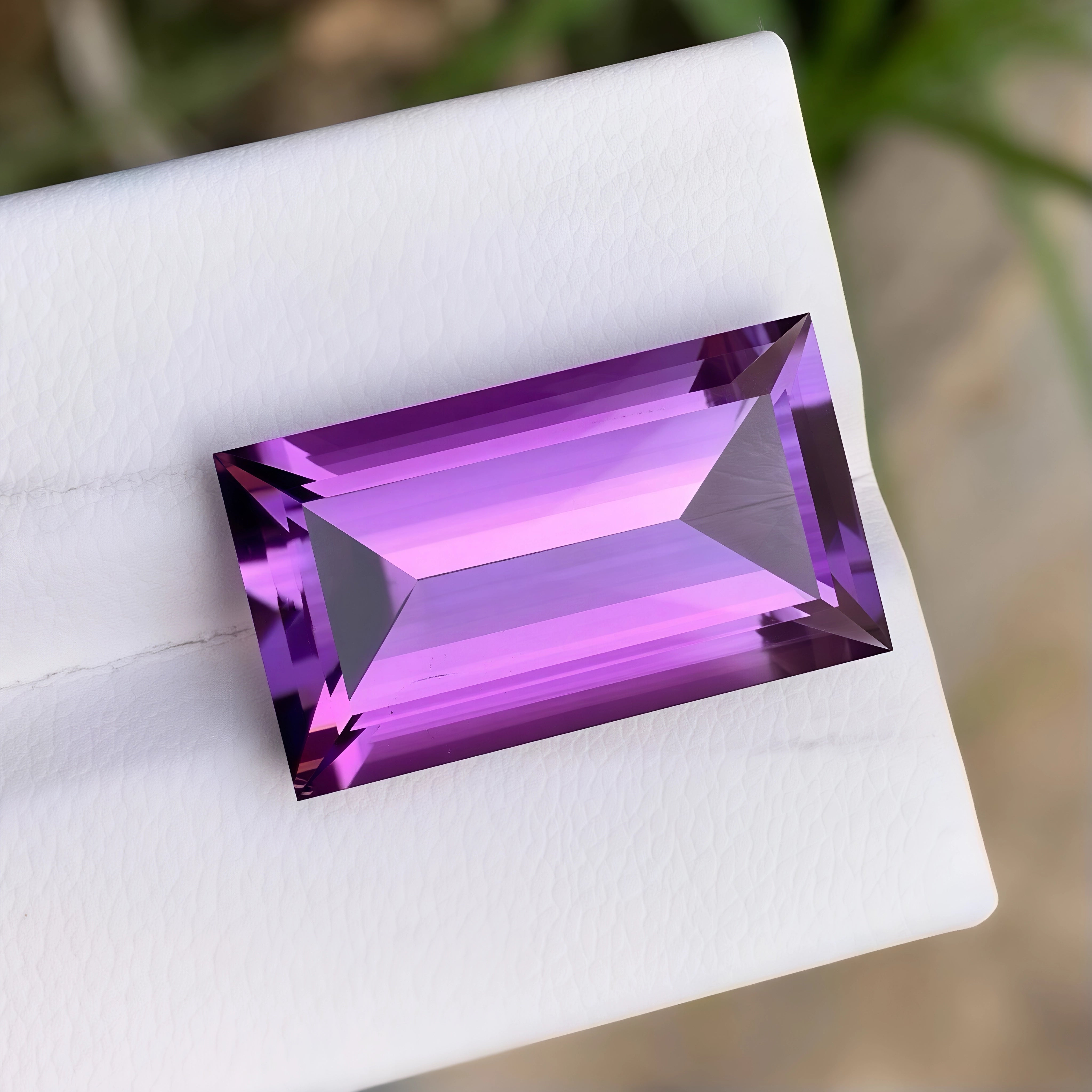brazilian-amethyst-13-31ct-baguette