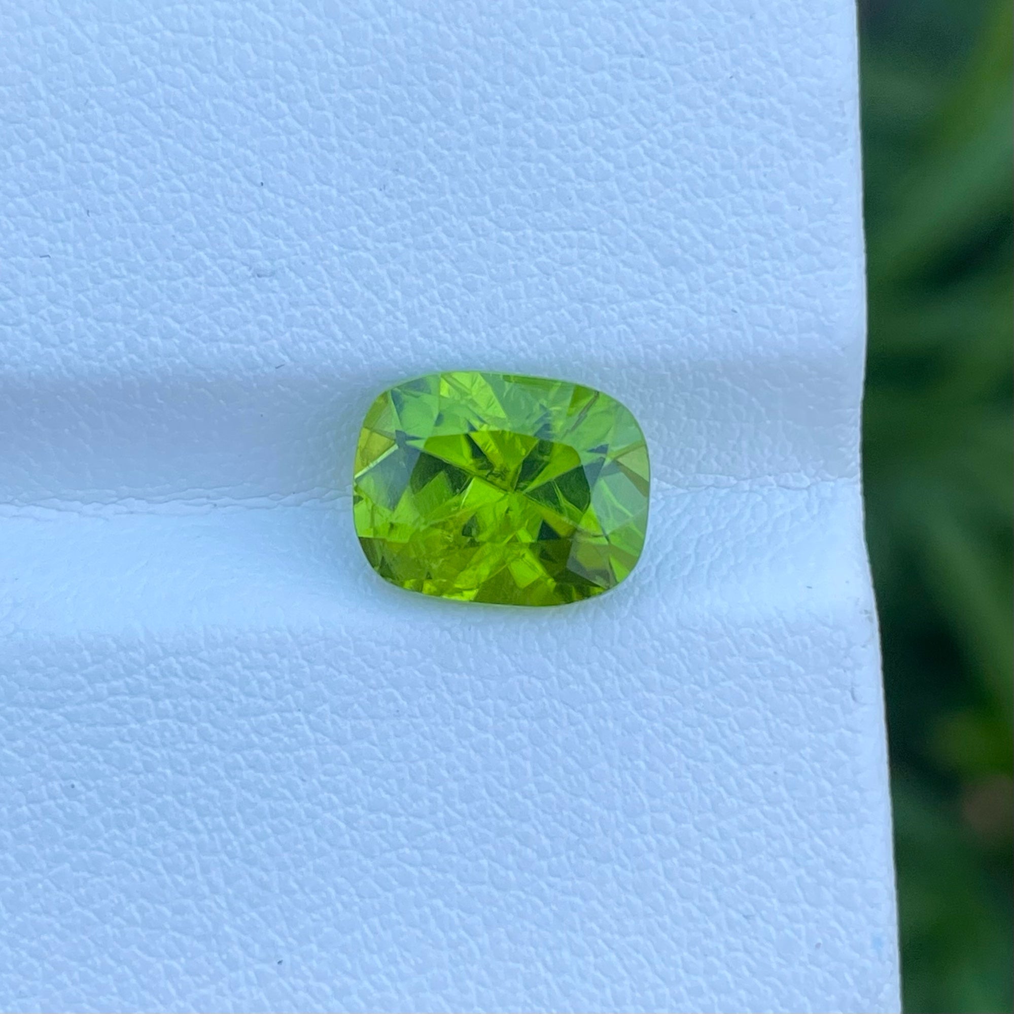 Lovely Natural Apple Green Peridot Gemstone