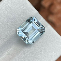 Natural Aquamarine Gemstone