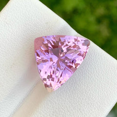 Triangular Shape Pink Kunzite