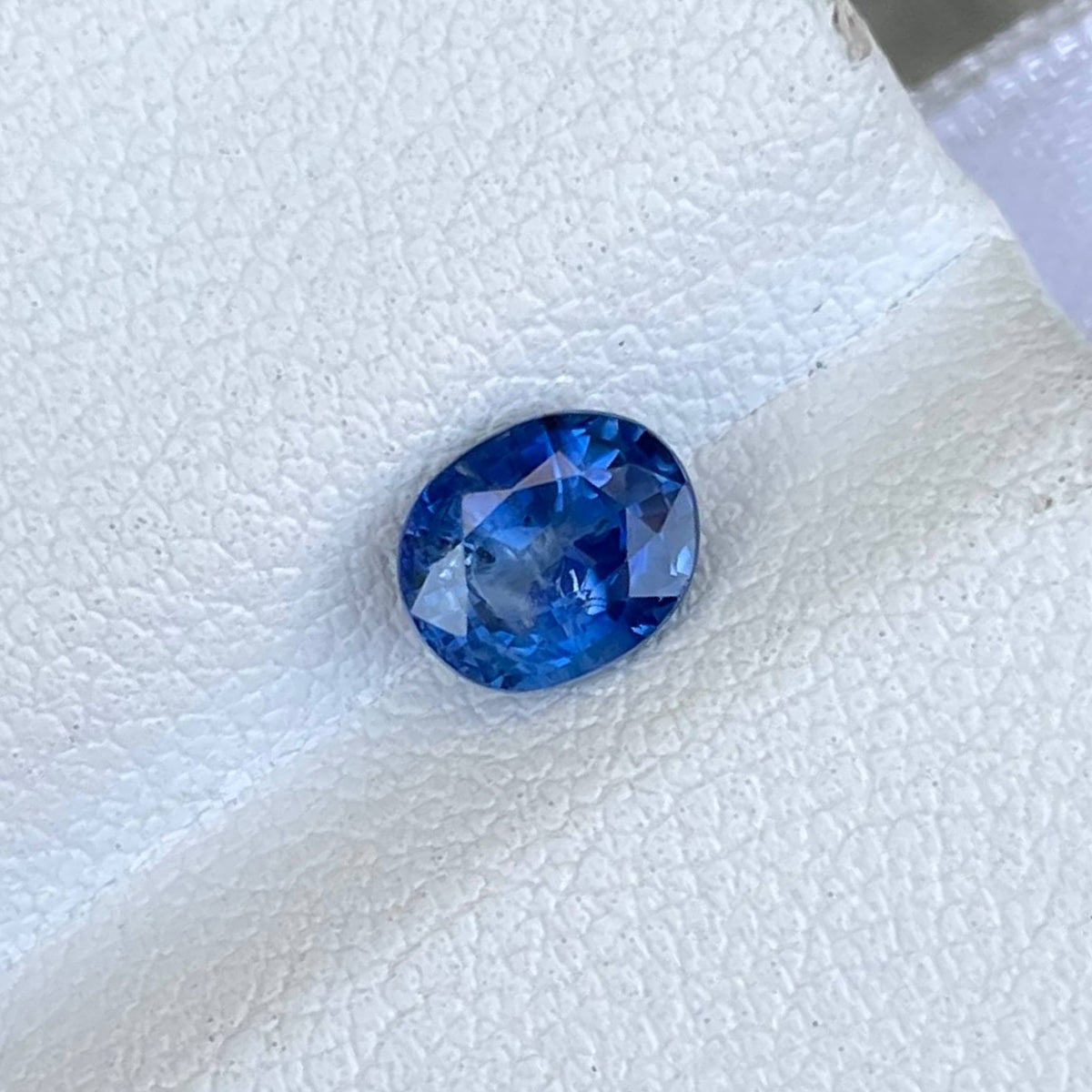 1.14 Carats Loose Sapphire Oval Stone