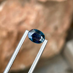 0.88 Carats Deep Blue Sapphire Oval Cut