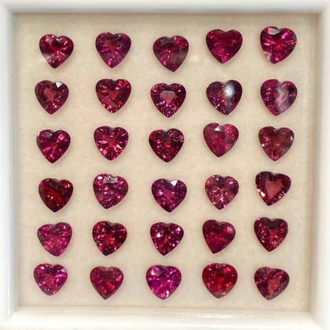 26.60 Carats Heart Shape Garnet Lot