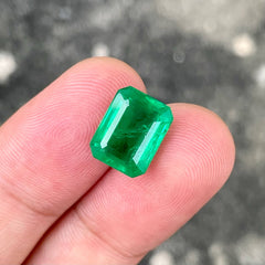 5.08 Carats Zambian Emerald Gemstone