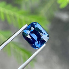 2.61 Carats Color Changing Spinel Gem