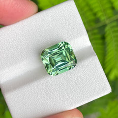 11.77 Carats Green Tourmaline Stone