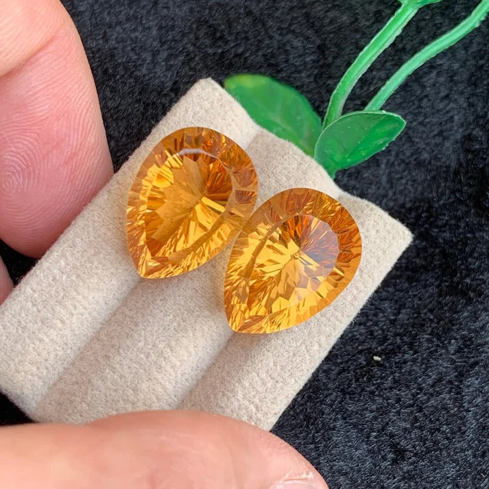 30.37 carats Honey Color Citrine Pair Pear Cut Natural Brazilian Gemstones