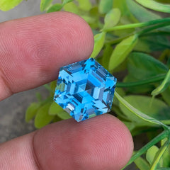 swiss-blue-color-topaz-gemstone-20-95-carats-hexagonal-cut-african