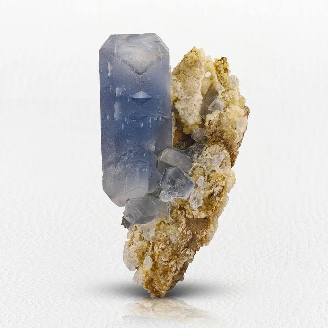 Free Standing Celestite with Calcite