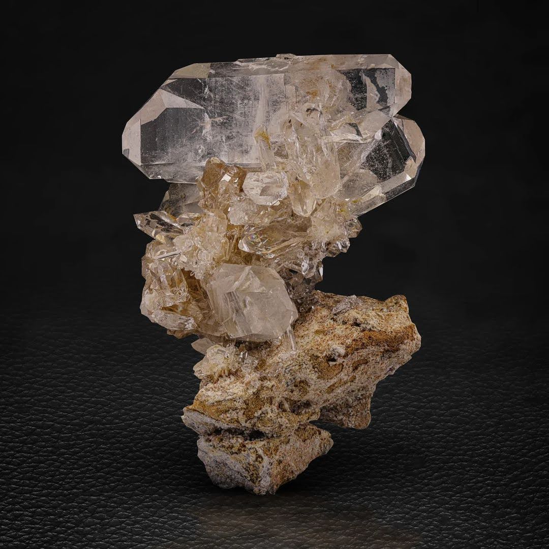 Brown Faden Quartz Crystal Cluster