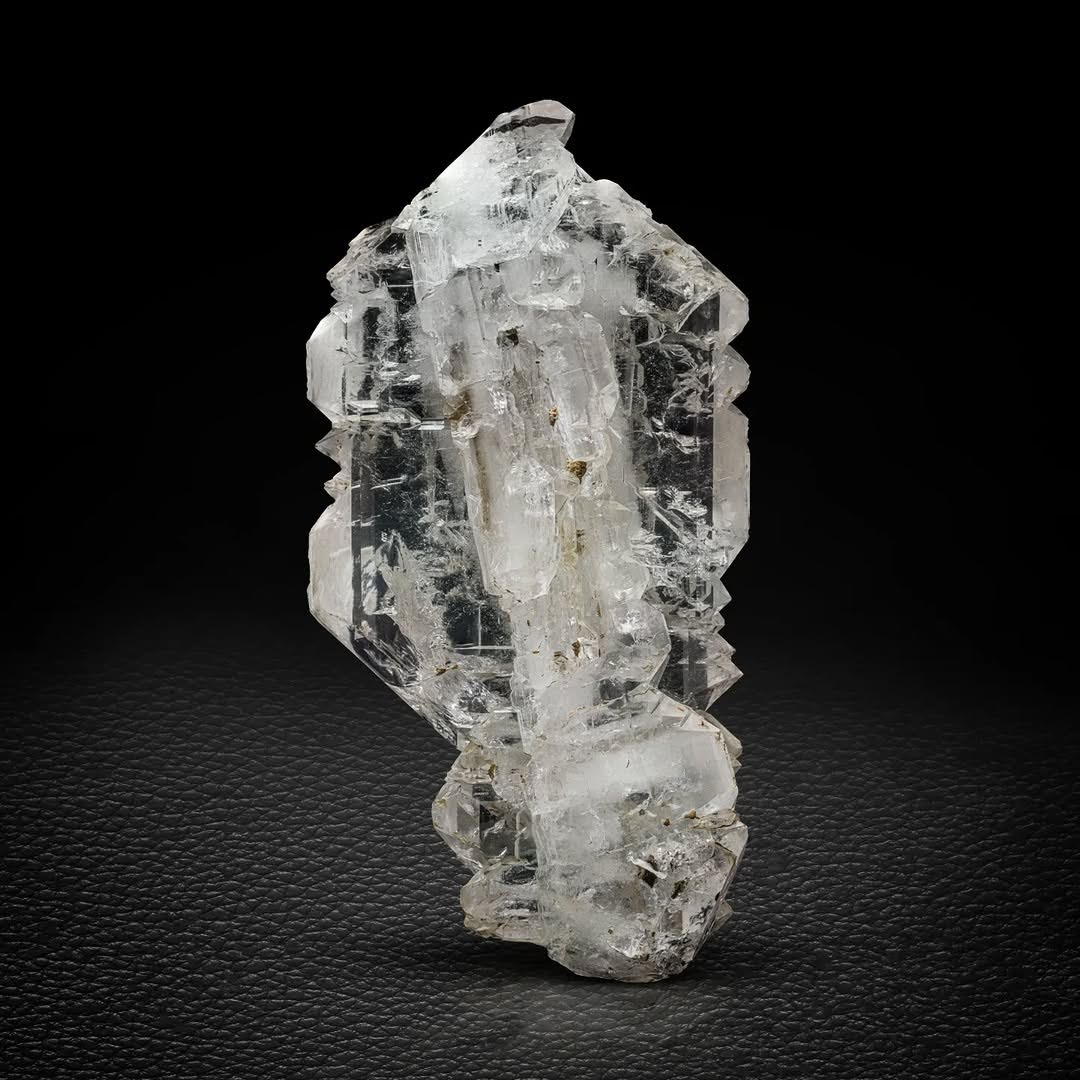 Clear Faden Quartz Crystals