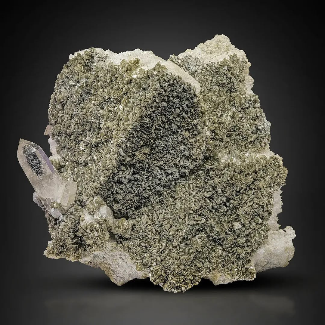 Cluster of Albite with Muscovite and Quartz Crystal from Pakistan