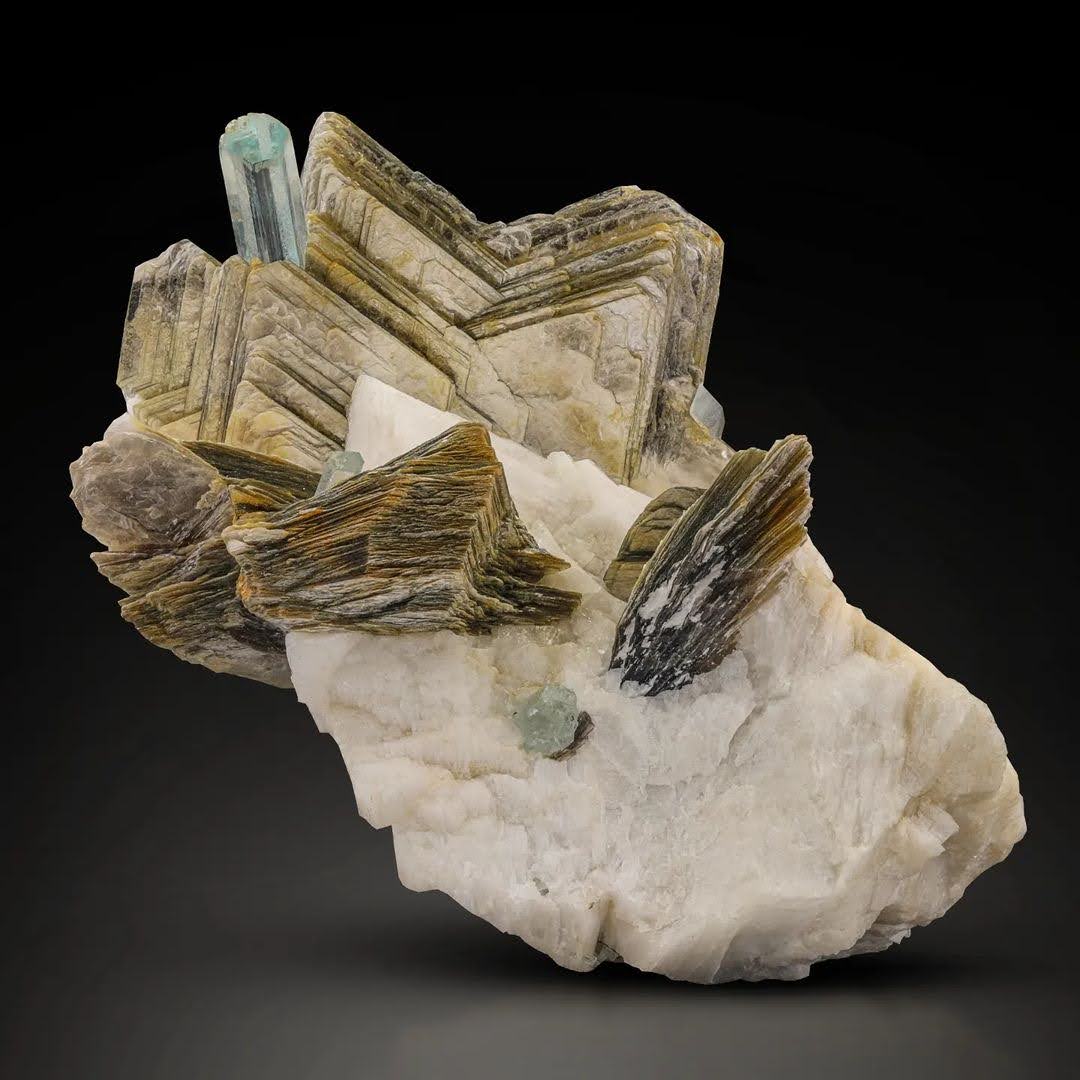 Aquamarine Crystal on Star Muscovite