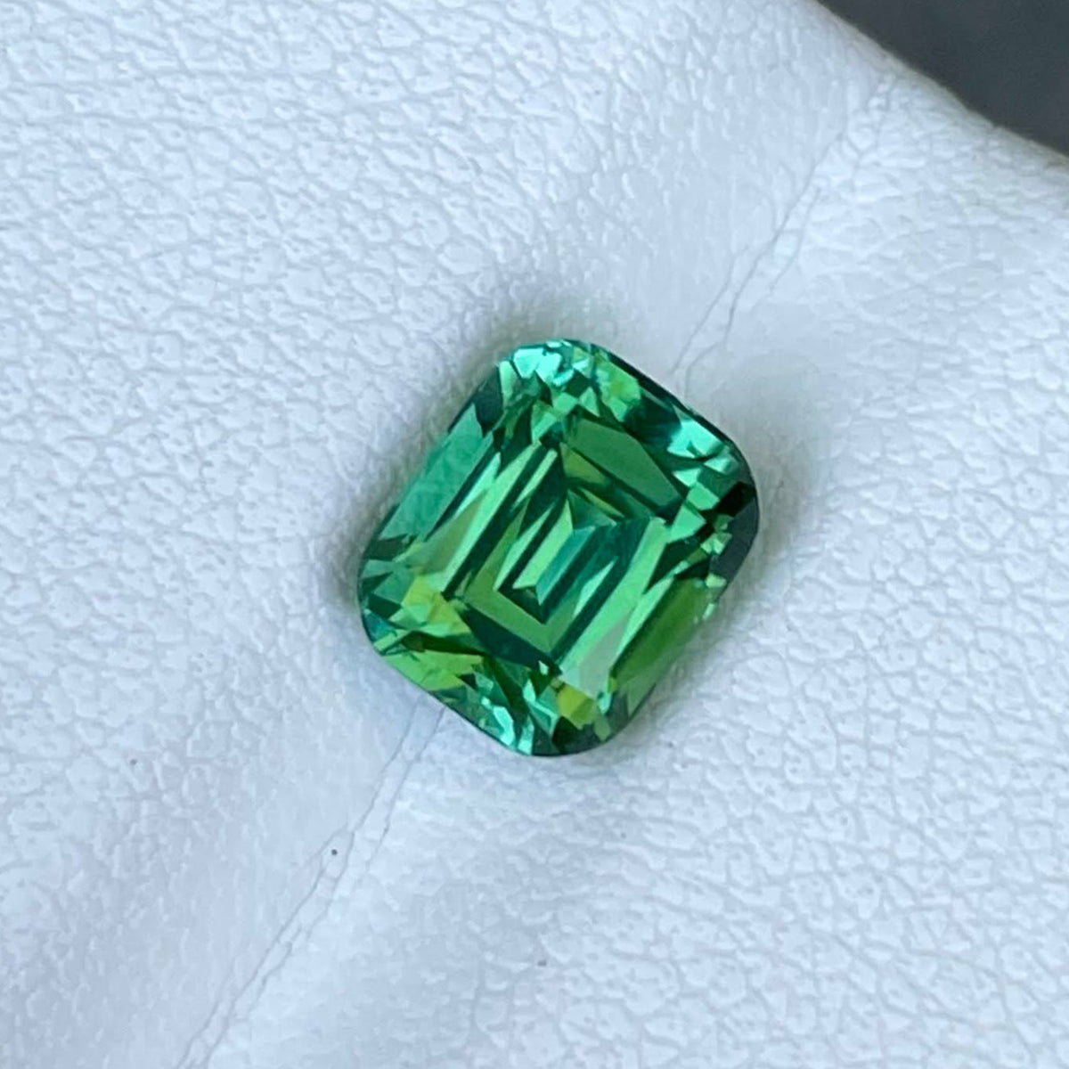 2.18 Carats Mint Green Tourmaline Stone
