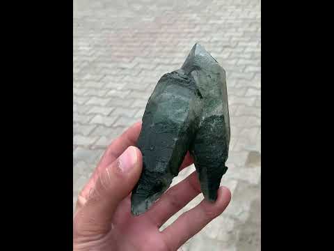 V-shape Green Chlorite Crystal included Quartz Specimen from Pakistan