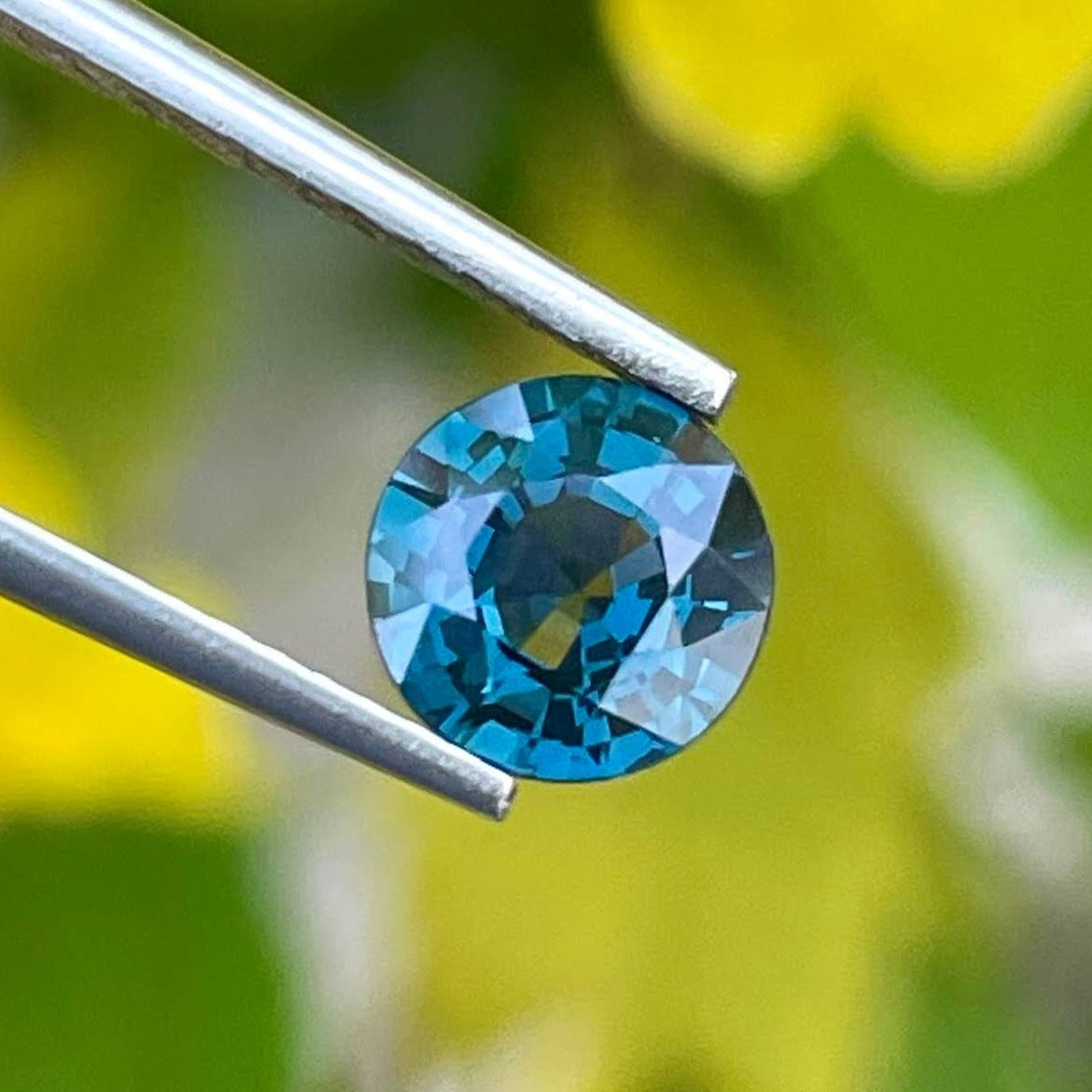 Vivid Blue Spinel 1.15 Carat Round Gem