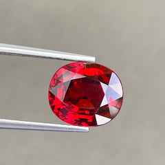 Spessartite Red Garnet 5.95 carats Fancy Oval Cut Natural Mozambique's Gemstone