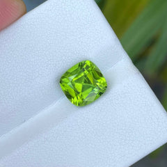 4.25 Carats Soft Green Peridot Stone