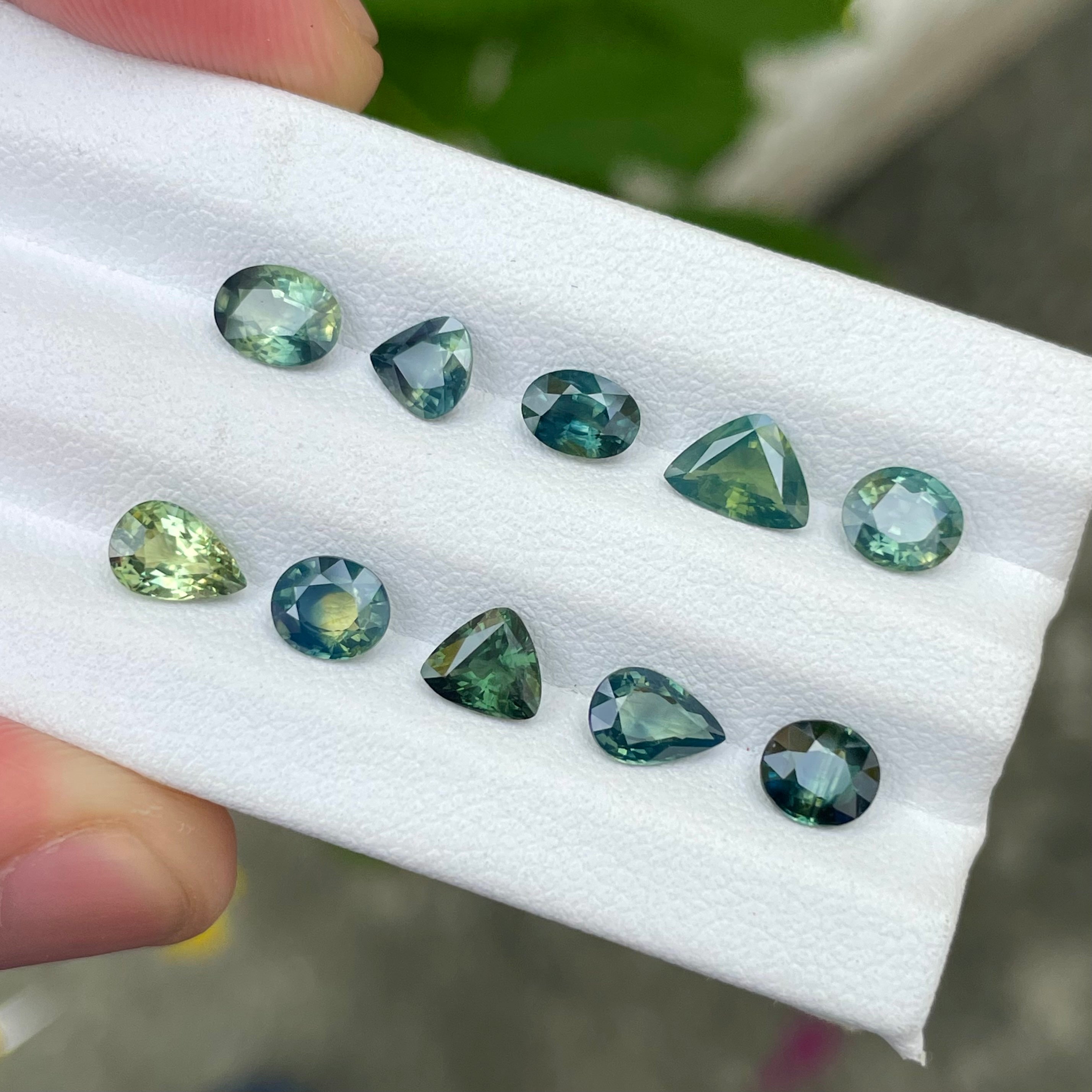 Parti Sapphire 7.30 carats 10 Pieces Natural Gemstones Lot from Madagascar