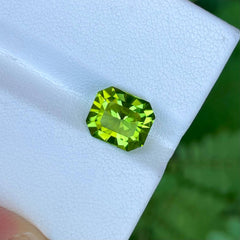 Apple Green Peridot Stone 3.35 carats