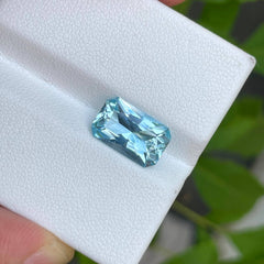 3.40 Carats Natural Aquamarine Stone