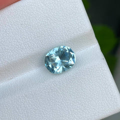 2.30 Carats Sea Blue Aquamarine Stone