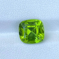 4.25 Carats Soft Green Peridot Stone