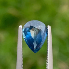 Luxurious Sapphire Gemstone 1.60 carats Pear Cut Loose Stone from Sri Lanka