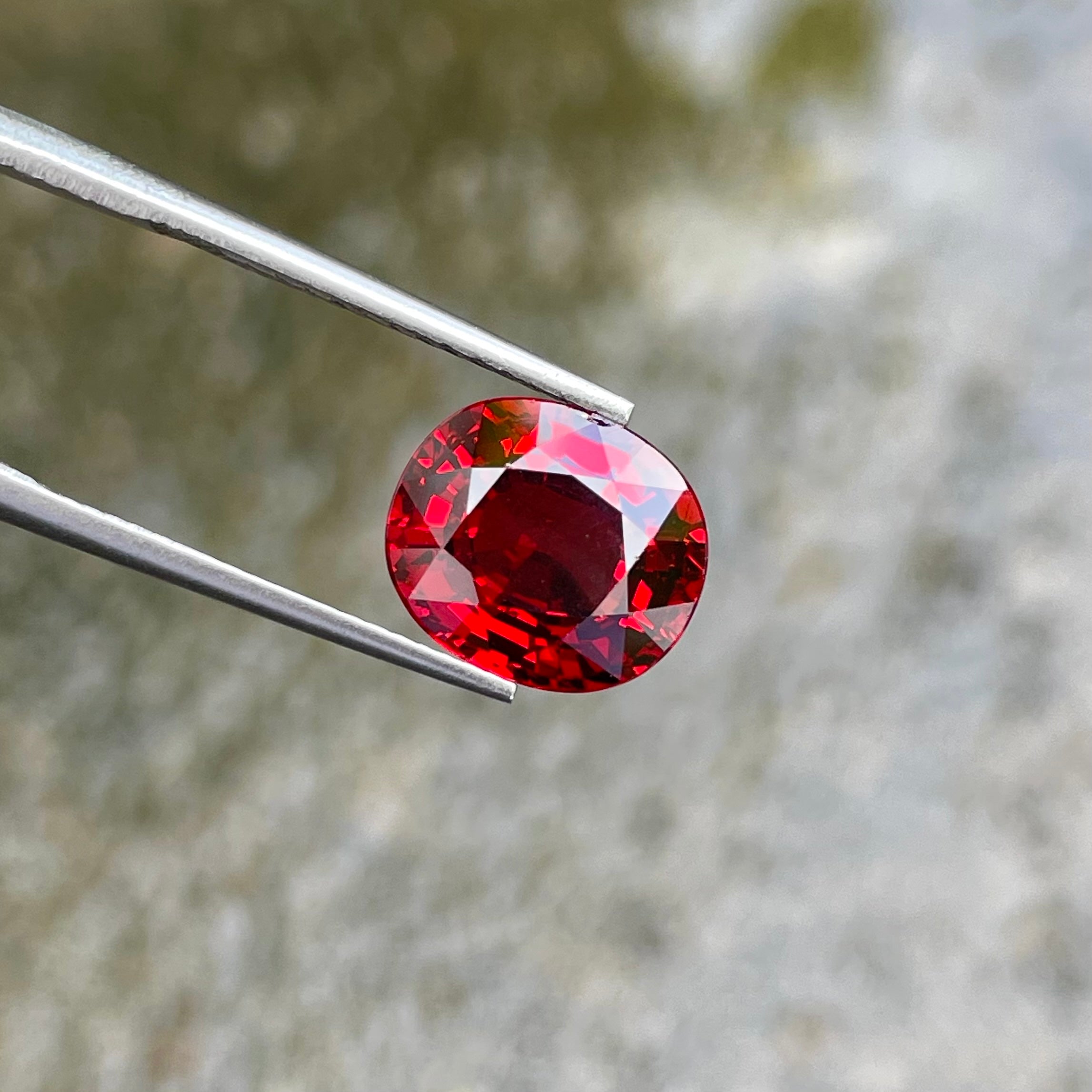 Spessartite Red Garnet 5.95 carats Fancy Oval Cut Natural Mozambique's Gemstone